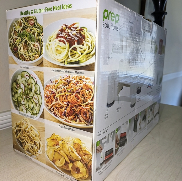 Progressive Prep Solutions Deluxe Spiral Cutter 5-pc Set - Vegetable Noodle Make - Picture 6 of 8